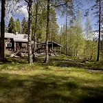 Holiday home Yksityinen Jaervenrantakohde Ryhmille Sauna, Luonto Ja Oma Rauha