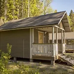 Yksityinen Jaervenrantakohde Ryhmille Sauna, Luonto Ja Oma Rauha Holiday home