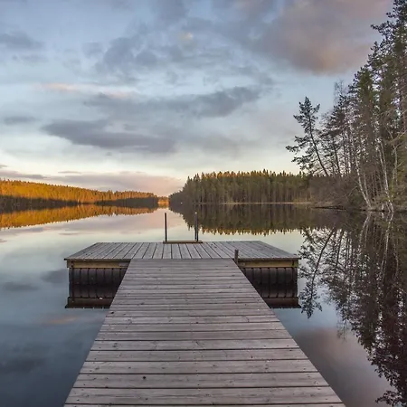 Nyaraló Yksityinen Jaervenrantakohde Ryhmille Sauna, Luonto Ja Oma Rauha *