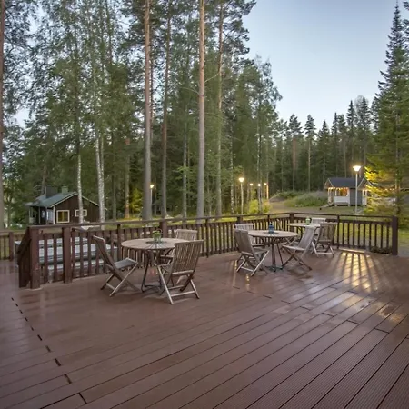 Vakantiehuis Palvia Glamping - Uniikki Lomapaikka Ryhmille