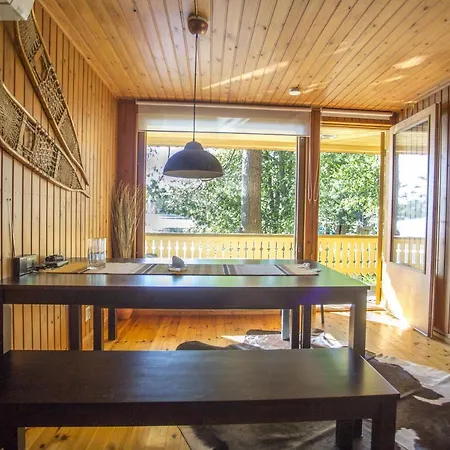 Palvia Glamping - Uniikki Lomapaikka Ryhmille Vakantiehuis *