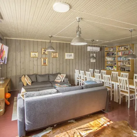 Palvia Glamping - Uniikki Lomapaikka Ryhmille Vakantiehuis