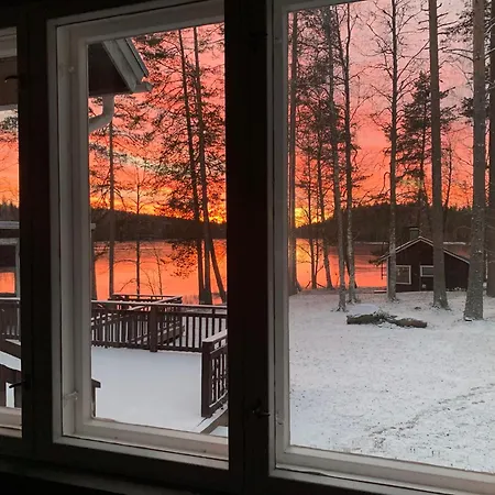 펜션 Yksityinen Jaervenrantakohde Ryhmille Sauna, Luonto Ja Oma Rauha