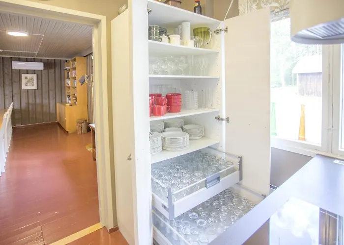 Semesterbostad Palvia Glamping - Uniikki Lomapaikka Ryhmille Jämsä