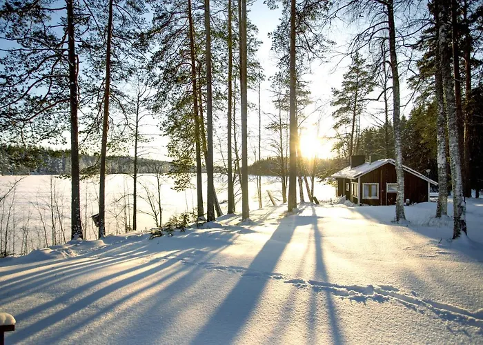 Semesterbostad Palvia Glamping - Uniikki Lomapaikka Ryhmille *