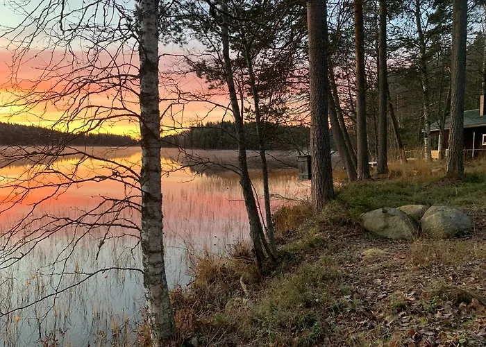 Semesterbostad Palvia Glamping - Uniikki Lomapaikka Ryhmille *