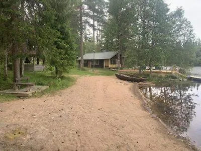 Semesterbostad Palvia Glamping - Uniikki Lomapaikka Ryhmille