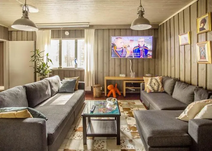 Palvia Glamping - Uniikki Lomapaikka Ryhmille Jämsä